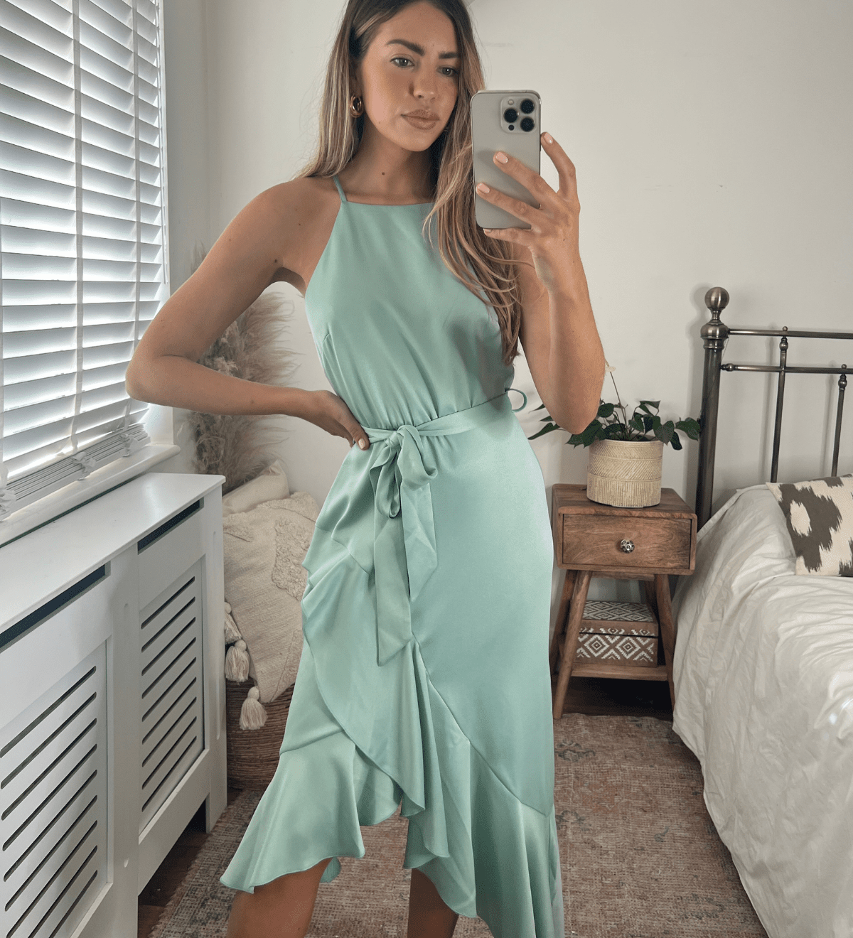 Ariana | Elegantna midi haljina